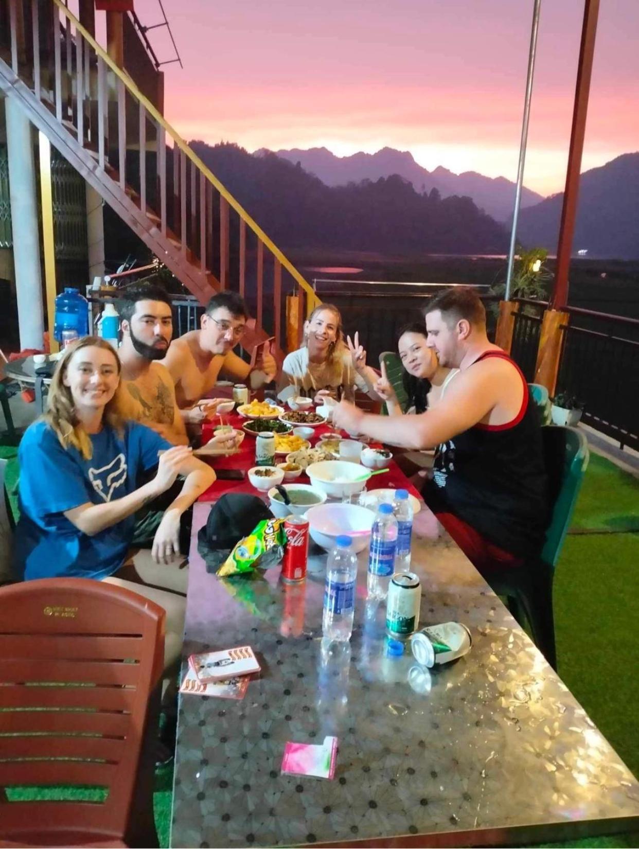 Ba Be Homestay - Nha Nghi Tran Thuc Bac Kan Exterior photo